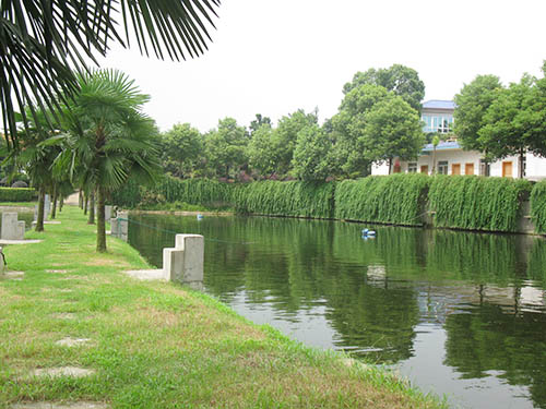 雅园湖景